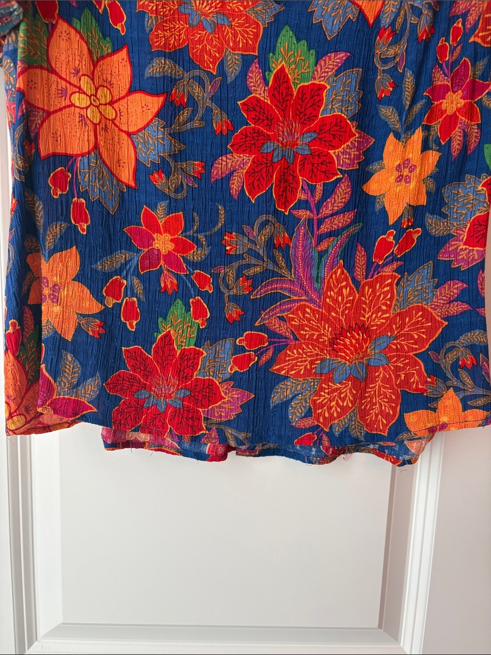 Rachel Zoe Multicolored Floral Short Sleeve V-Neck Top Size Large - Picture 5 of 8